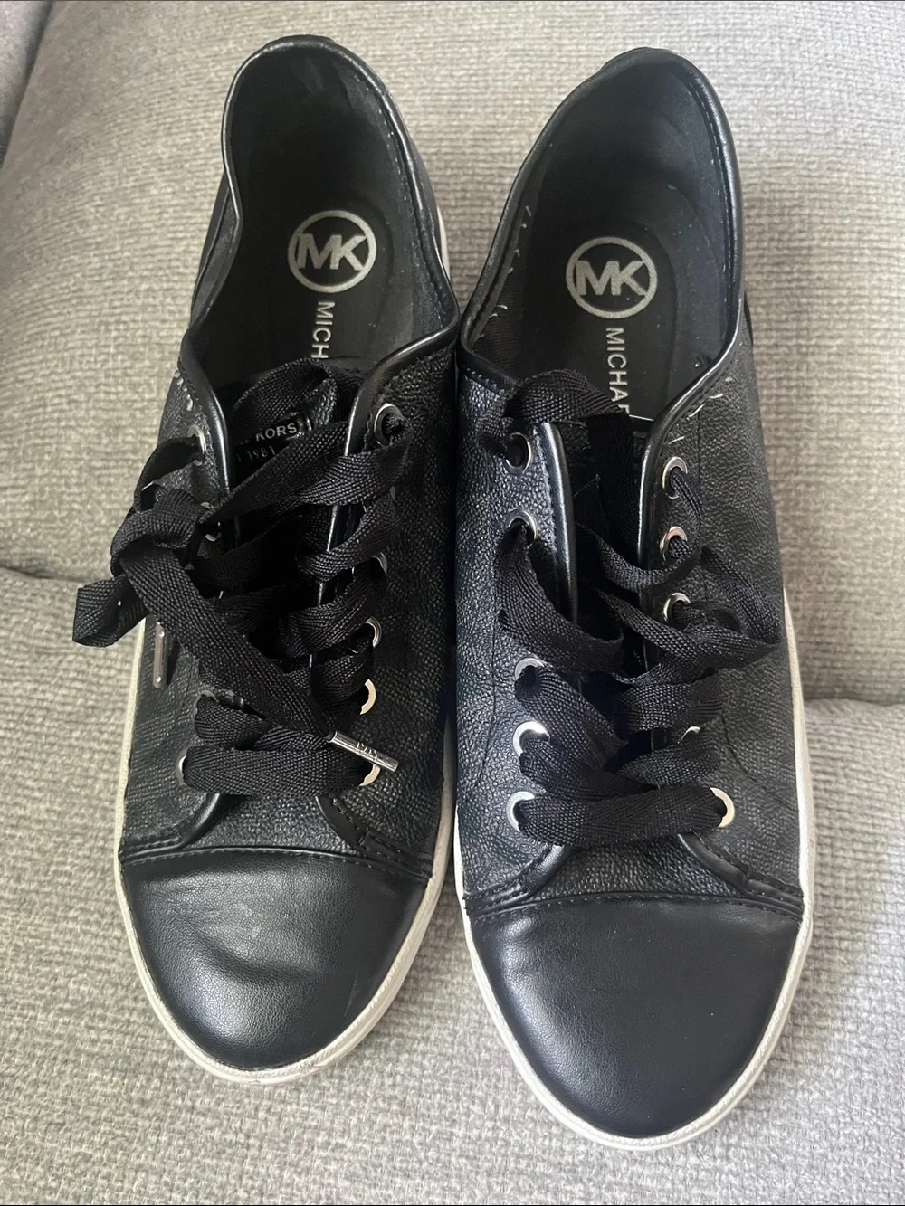 Michael Kors Black Leather Lace-Up Sneakers with White Trim